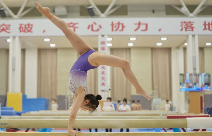 轻松下载万博体育app的方式